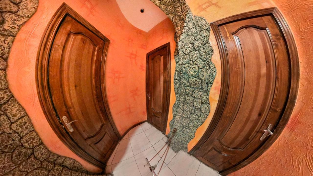 La Vitalie Guest House Кишинів Екстер'єр фото